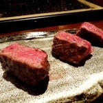 肉家 串八 - 見ょ！この艶やかな艶めかしい肉色を♡