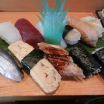 太丸鮨 - にぎり寿司ランチ（アップ）