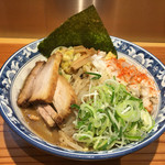 こだわり麺工房たご - にぼジロウ
      平日夜限定