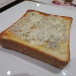 CAFE THE PARK - しらすチーズ