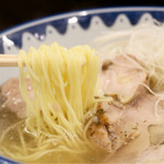 Ramen Kuitei - 麺リフト
