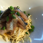 寿製麺 よしかわ - イワシそば