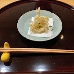 豪龍久保 - 淡路産白魚のから揚げ
      