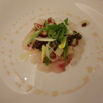 ル・ビストロ・資生堂 - 前菜：白身魚のカルパッチョ