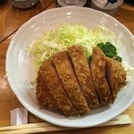 とんかつ 燕楽 - 最高の揚げ具合