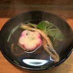 丸静 - 肝吸い付きです。熱々で美味しい。