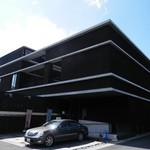 くらすわ レストラン - 裏のパーキングから