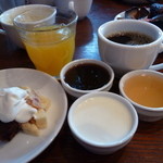 グリル・ストラッキーノ - 〆のスイーツとドリンク