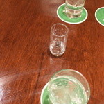 ピッツェリア ダ・アオキ タッポスト - ウォーター&ウォーター