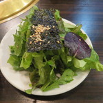 SATOブリアン - 白胡麻と海苔のサラダ