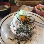しらすやガーデン - 釜あげしらす丼 ¥850