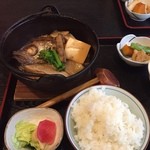 Koryouri Tomitatsu - 住宅地の中にあるお魚料理のお店でランチ。ノドクロ煮付け定食を頂きます。