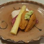 おにく 花柳 - 含め煮　白子・ホワイトアスパラ・生雲丹・山葵