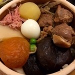 峠の釜めし おぎのや - 山の幸がたっぷりと盛り込まれています！