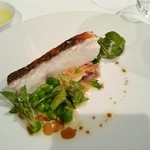 モトイ - 舌平目のポアレ、干貝のジュで仕上げたプチヴェール