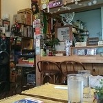 アイアンドアイ カフェ - 店内