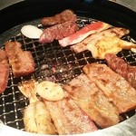 焼肉トラジ - 