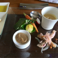 MAIN DINING by THE HOUSE OF PACIFIC - 