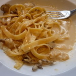 ファイブシーズンズキッチン - 舞茸とホタテ貝柱のクリームソース　パスタ