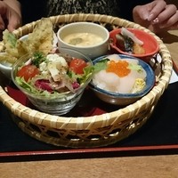 くし路 KITTE丸の内店 - 花かご御膳
