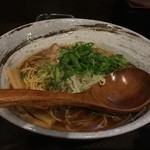 麺人 - 醤油らーめん(650円)