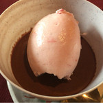 Pasuta Ya Saryuu - チョコレートプリンと練乳いちごアイス