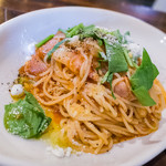 ビストロ カフェ 風 - アマトリチャーナ風トマトソースのスパゲティ