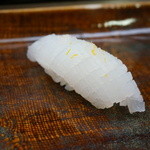寿司割烹 魚紋 - 甲烏賊