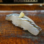 寿司割烹 魚紋 - 細魚