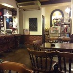 MON - 店内です。その４