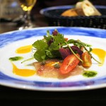トラットリアビコローレヨコハマ - メカジキ、イタリアンパセリらフレッシュトマト　柚子の花はちょい苦