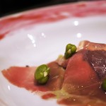 トラットリアビコローレヨコハマ - イタリア産そら豆ピューレ、黒トリュフ、パルマハム、玉蜀黍少しブラータチーズ