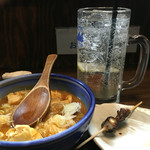 またぎや  - おっちゃんサワー（レモンサワー梅ぼし入り）540円。