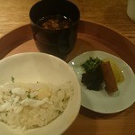 祇園迦陵 - 白魚と筍の釜飯は絶品