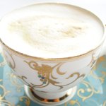 アジュール フォーティーファイブ - ランチコース 7825円 のカプチーノ