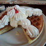 プチ珈琲館 - クリームワッフル