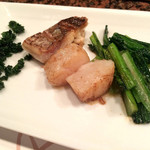 ステーキハウス ロイン - 鯛、帆立貝柱の鉄板焼