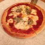 ビストロ釧路 - 2016年3月 酪恵舎モッツァレラチーズのマルゲリータ