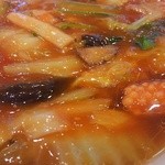 南国酒家 広東麺飯房 - 熱々のあんがたっぷり