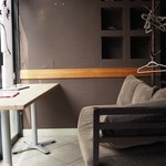 クローバーズカフェ 岡山駅前店 - 