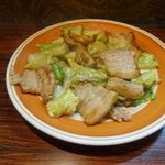 にし川 - 雪中キャベツと豚バラ炒め