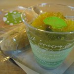 Chamachi Kinzaburou - レモンジュレと抹茶のパンナコッタ350円、KINZABUROブッセ150円 、茶っふるアイス250円