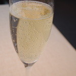 アランデュカス グラスシャンパン