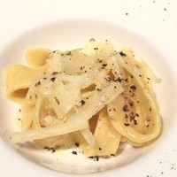 Convivio - チーズと胡椒のパスタ