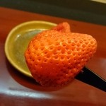 日本料理 喜春 - 苺。リフト(^-^)/
      