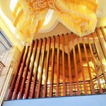 福港国際大酒店 - 装飾が多目。