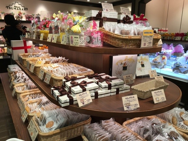町のお菓子屋さんというイメージですが 上質な焼き菓子 By ガレットブルトンヌ ツマガリ 大丸梅田店 大阪梅田 阪神 洋菓子 その他 食べログ