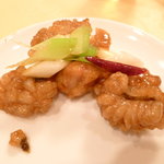 王朝 - 鱧と鶏肉の辛し炒め