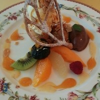 クイーン・アリス 横浜店 - 