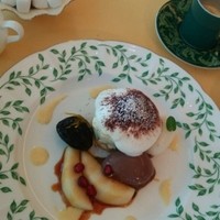 クイーン・アリス 横浜店 - 